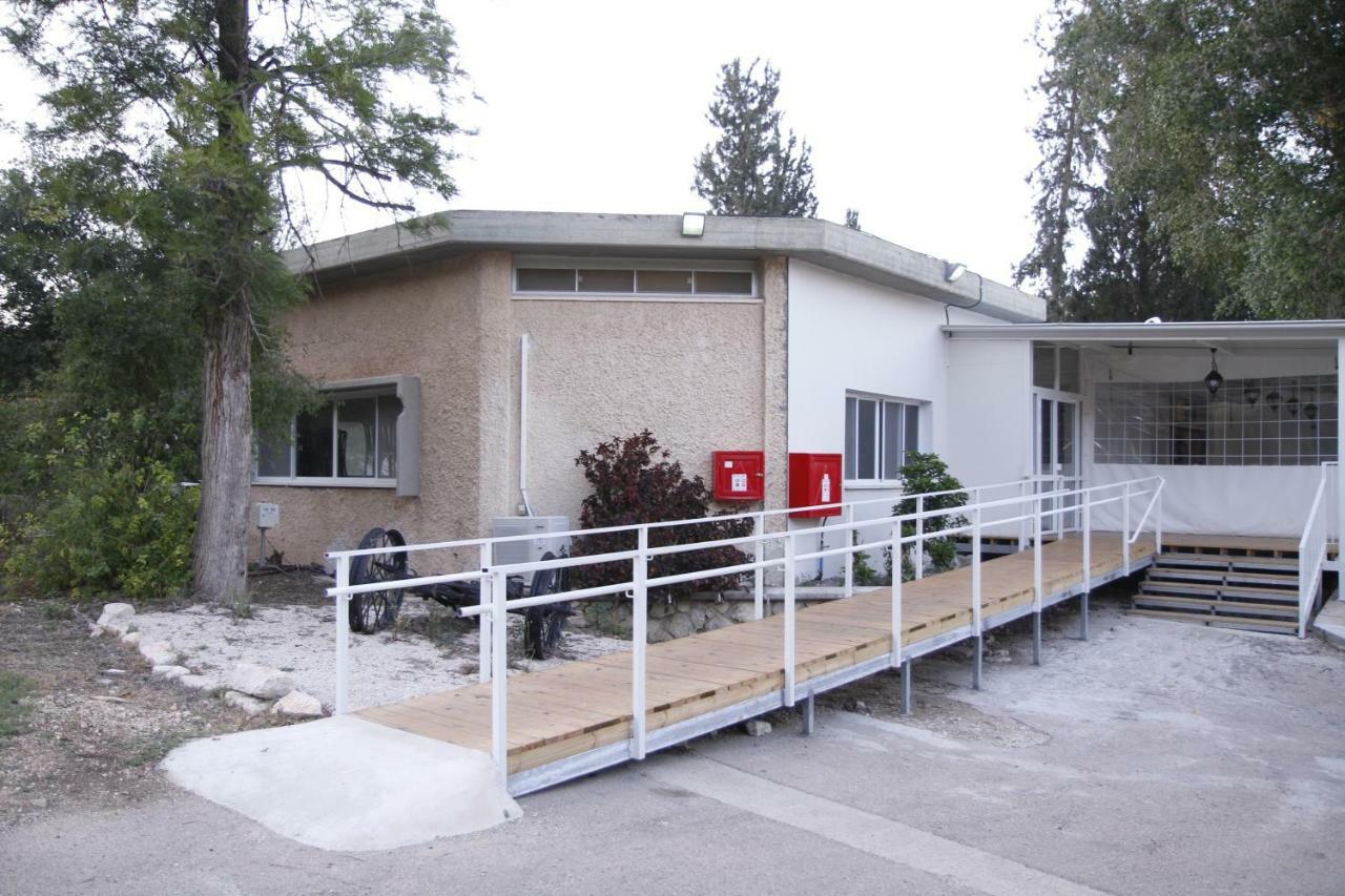 Kibbutz Beit Alfa Guest House Bet Alfa エクステリア 写真