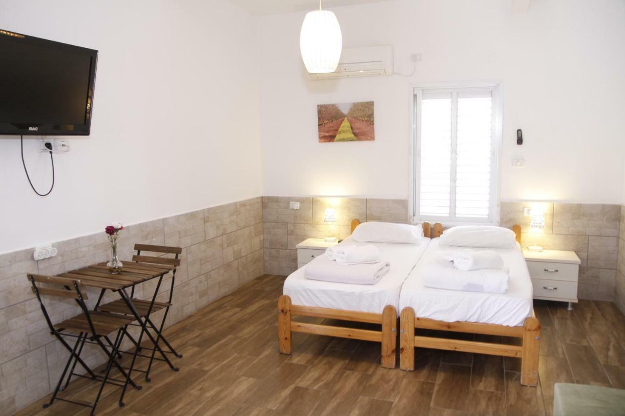 Kibbutz Beit Alfa Guest House Bet Alfa エクステリア 写真